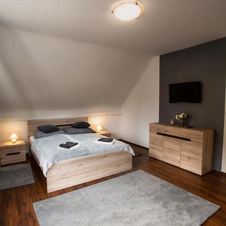 Szitakoeto Apartman Eger Zewnętrze zdjęcie