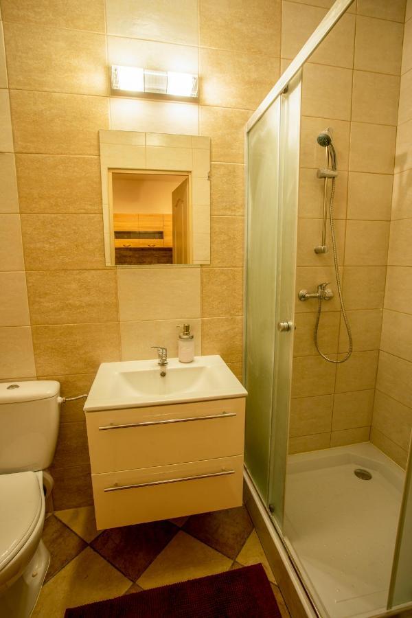 Szitakoeto Apartman Eger Zewnętrze zdjęcie